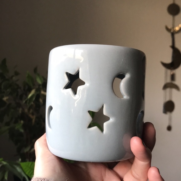 ‼️last call‼️Dove blue celestial star and moon oil or wax warmer - Picture 3 of 6